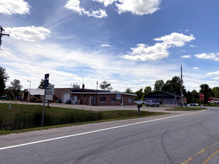 Wooden Shoe Village - July 2021 Photo (newer photo)